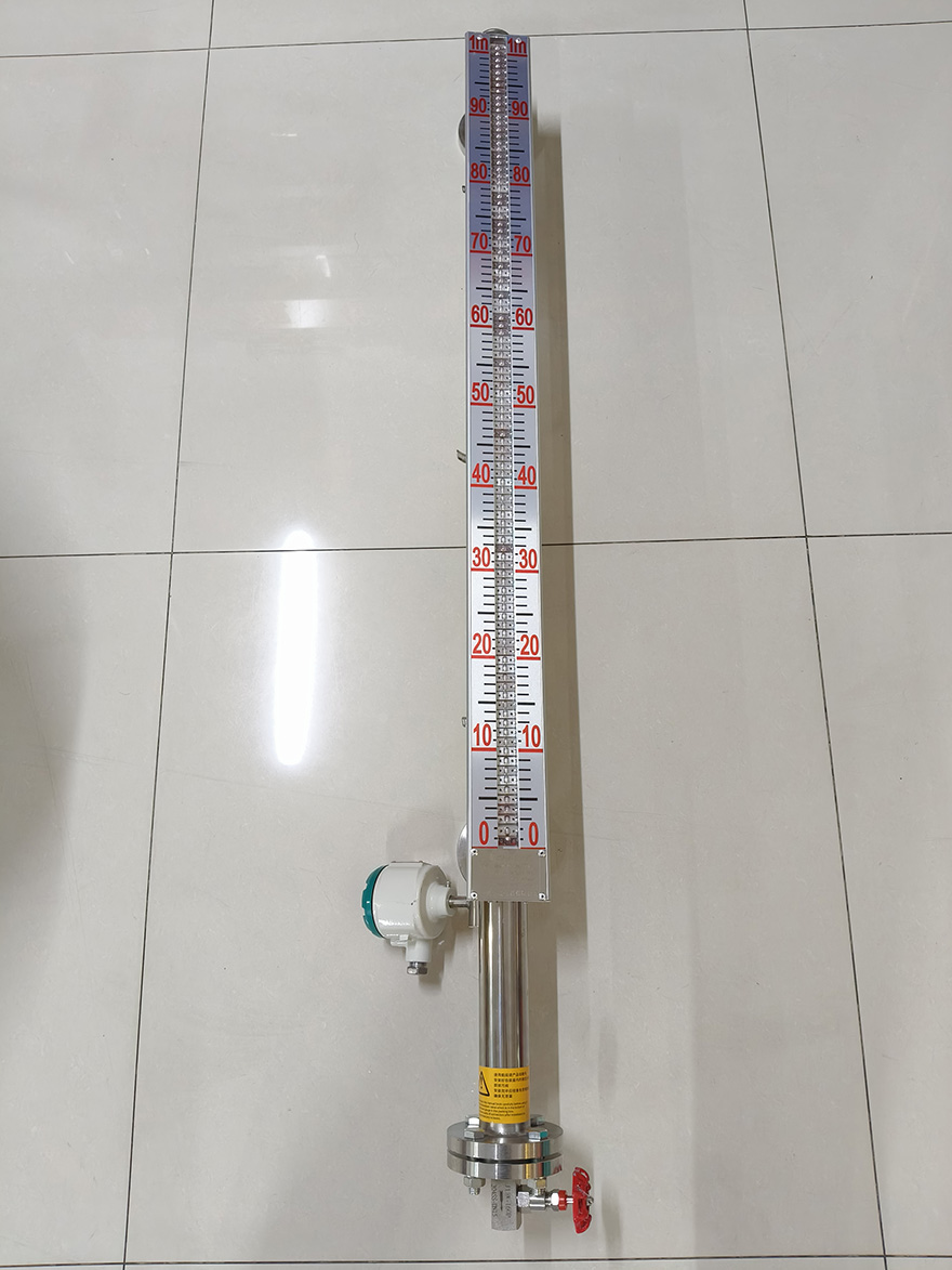 上海銘曼防爆磁翻板液位計，DN20凹面法蘭，200℃，密度0.76g.cm3，1米.jpg